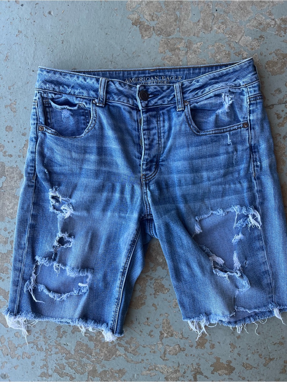 American Eagle Outfitters TOMBOY Distressed Blue Denim Shorts Size 10